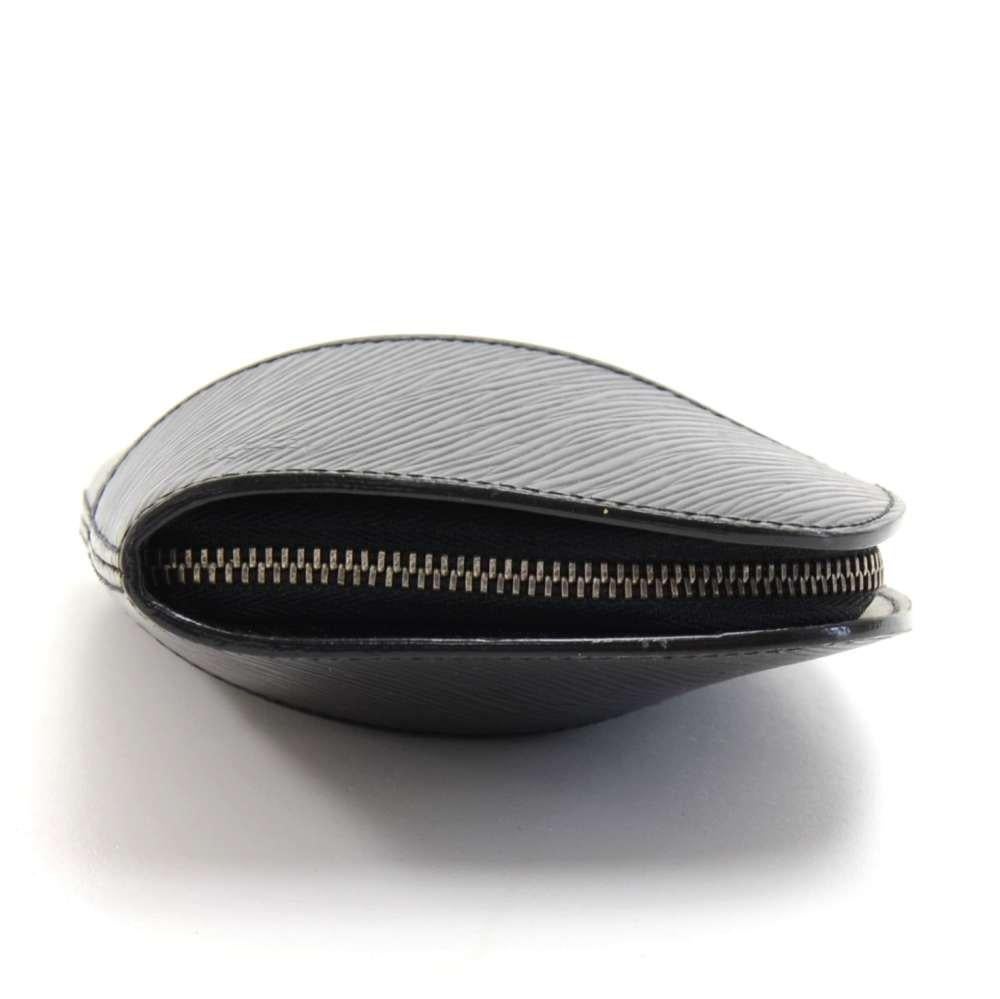 Louis Vuitton Black Epi Leather Demi lune Wallet w/ coin case In Excellent Condition In Fukuoka, Kyushu