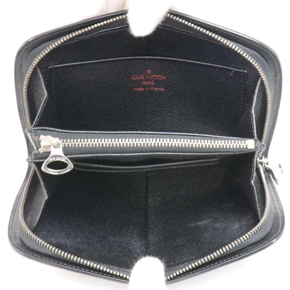 Louis Vuitton Black Epi Leather Demi lune Wallet w/ coin case 4