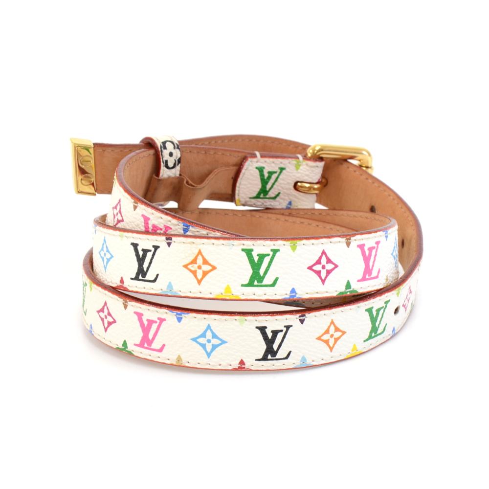 Louis Vuitton belt in white multicolor leather belt. Gold color LV initial buckle. It can be worn casually with jeans or formal with suits.SKU: LP846
Size: 90/36 stamped.  Adjustable between app 33.7 - 37.6 inchesor 85.5 - 95.5 cm.

Made in: