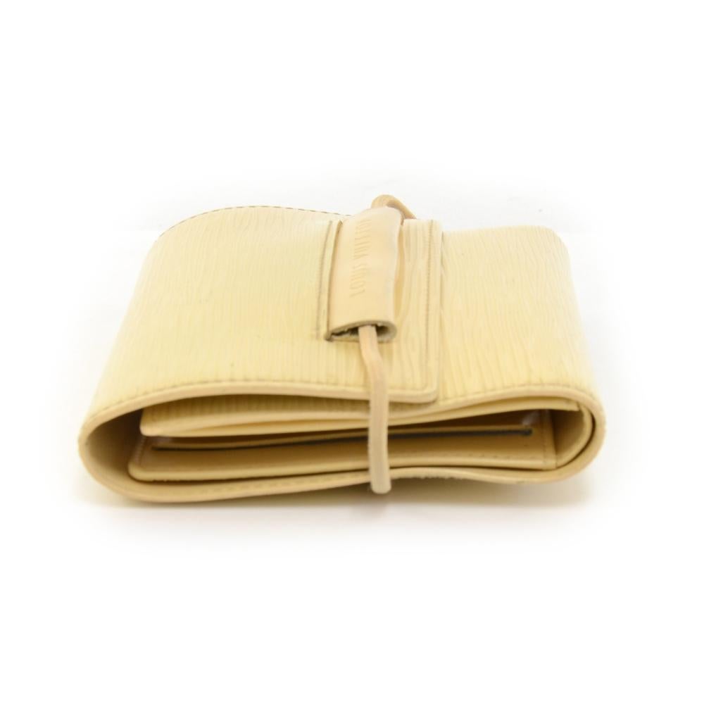 Louis Vuitton Portefeullie Elastique Vanilla Epi Leather Trifold Wallet In Good Condition For Sale In Fukuoka, Kyushu