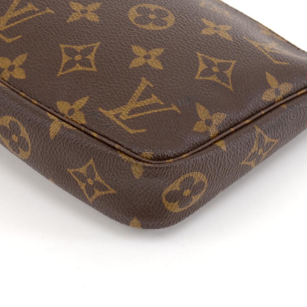 Louis Vuitton Pochette Accessoires Monogram Canvas Hand Bag 2