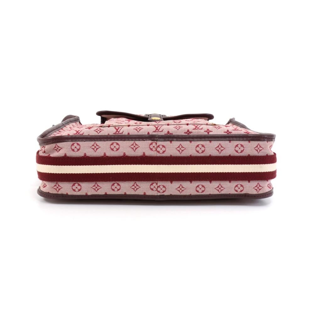 Louis Vuitton Besace Mary Kate Red Monogram Mini Canvas Shoulder Bag In Good Condition For Sale In Fukuoka, Kyushu