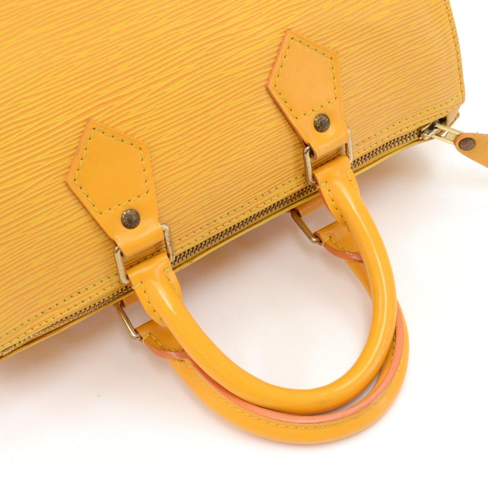 Vintage Louis Vuitton Speedy 25 Yellow Epi Leather City Hand Bag For Sale 2