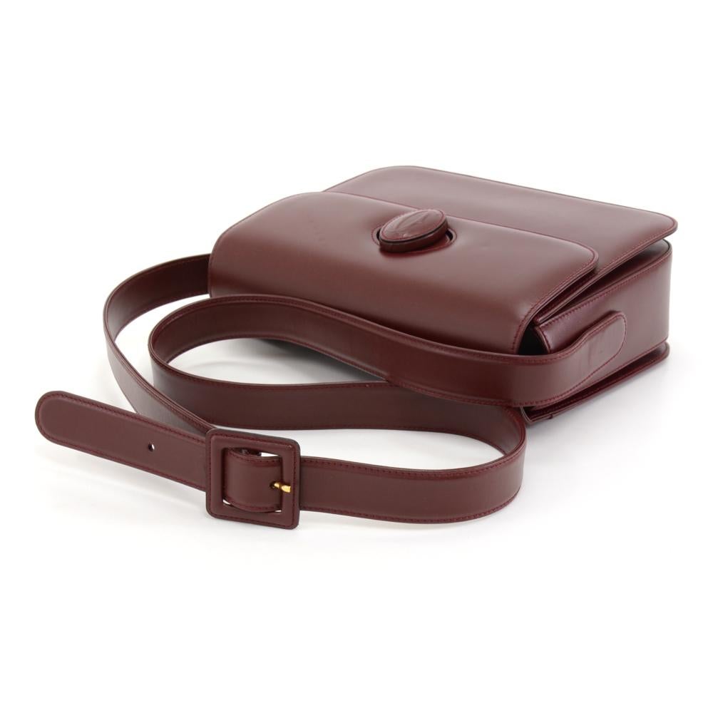 Cartier Must de Carter Line Burgundy Leather Medium Shoulder Bag In Excellent Condition For Sale In Fukuoka, Kyushu