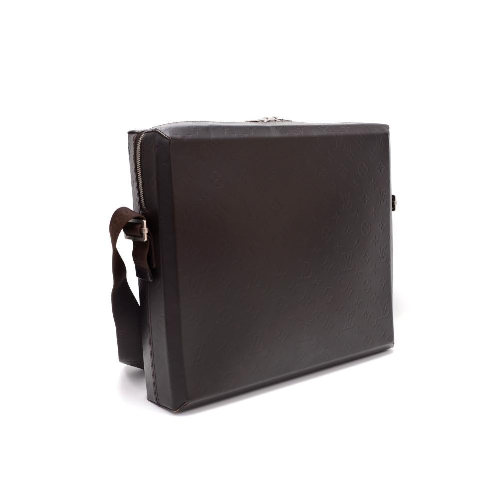 Black Louis Vuitton Steve Dark Brown Monogram Glace Leather Document Bag For Sale