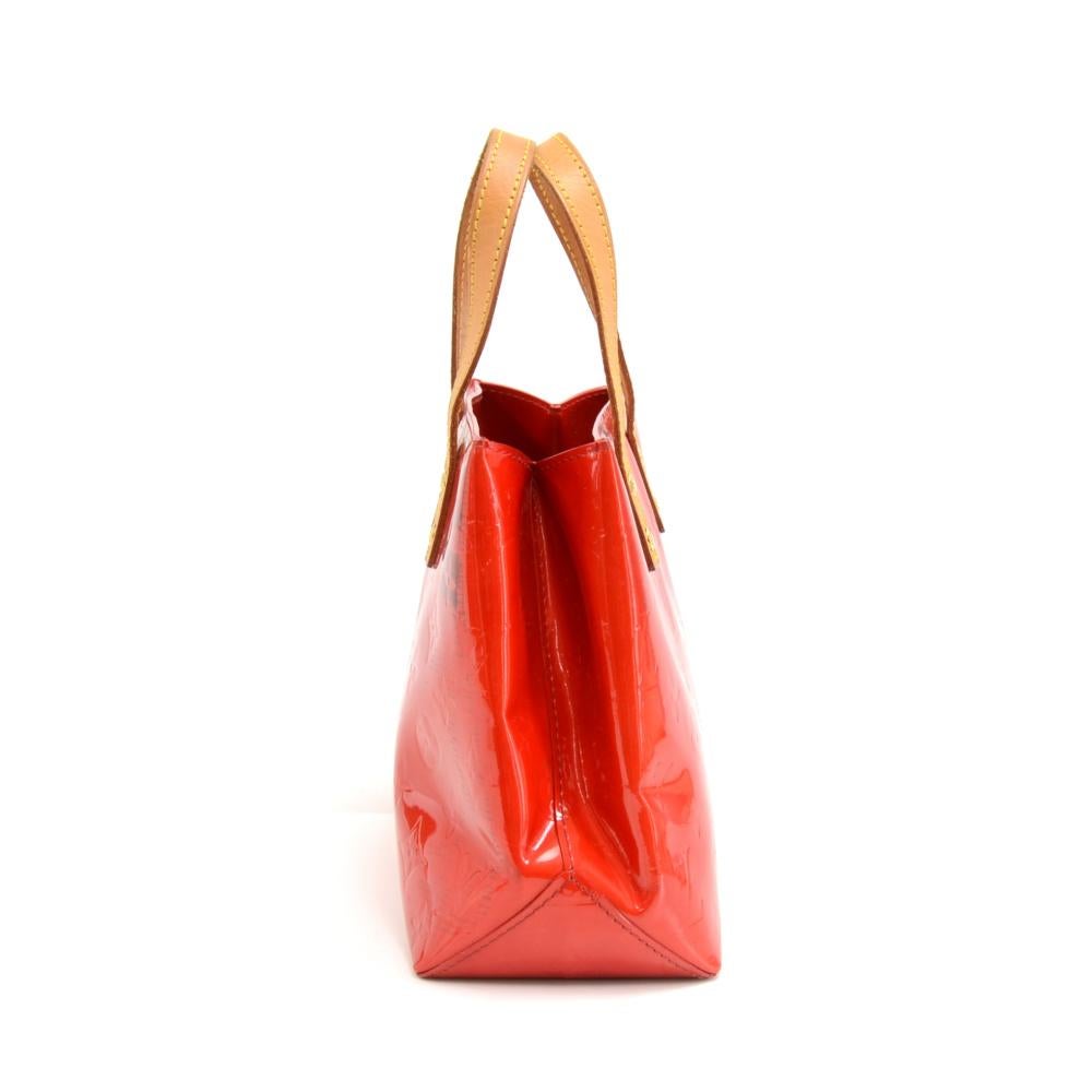 Women's Louis Vuitton Reade PM Red Vernis Leather PM Hand Bag