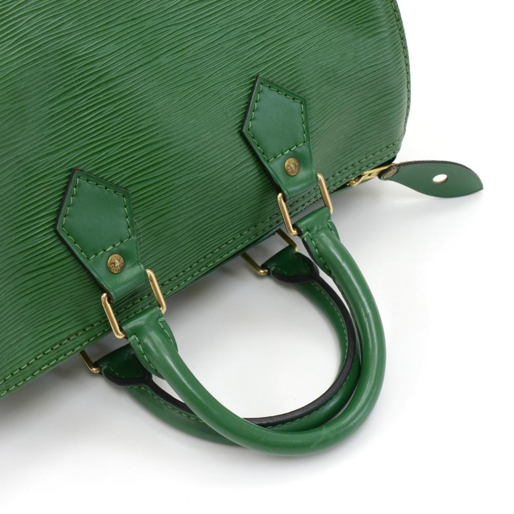 Women's Vintage Louis Vuitton Speedy 25 Green Epi Leather City Hand Bag For Sale