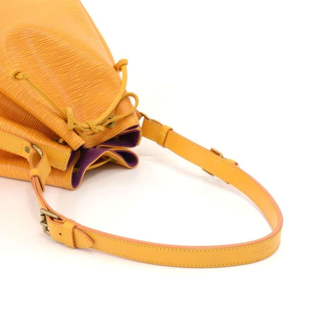 Vintage Louis Vuitton Petit Noe Yellow Epi Leather Shoulder Bag For Sale 2