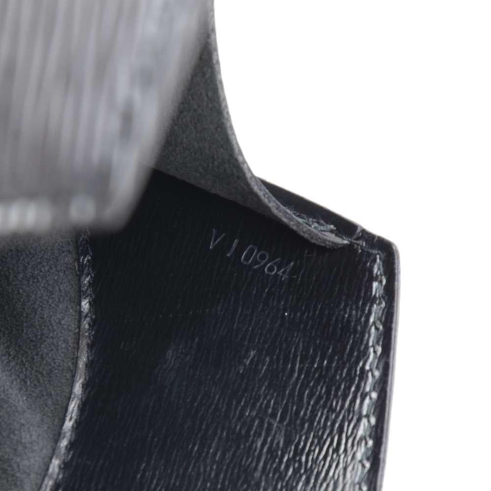 Vintage Louis Vuitton Cluny Black Epi Leather Shoulder Bag For Sale 4