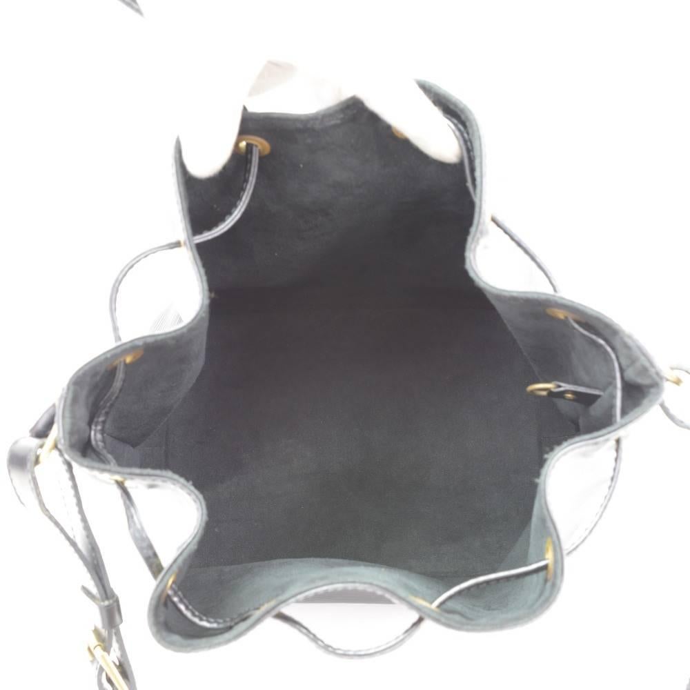 Louis Vuitton Petit Noe Black Epi Leather Shoulder Bag 6