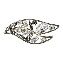 Daniel Swarovski Crystal Leaf Motif Brooch Never worn 1980s 7