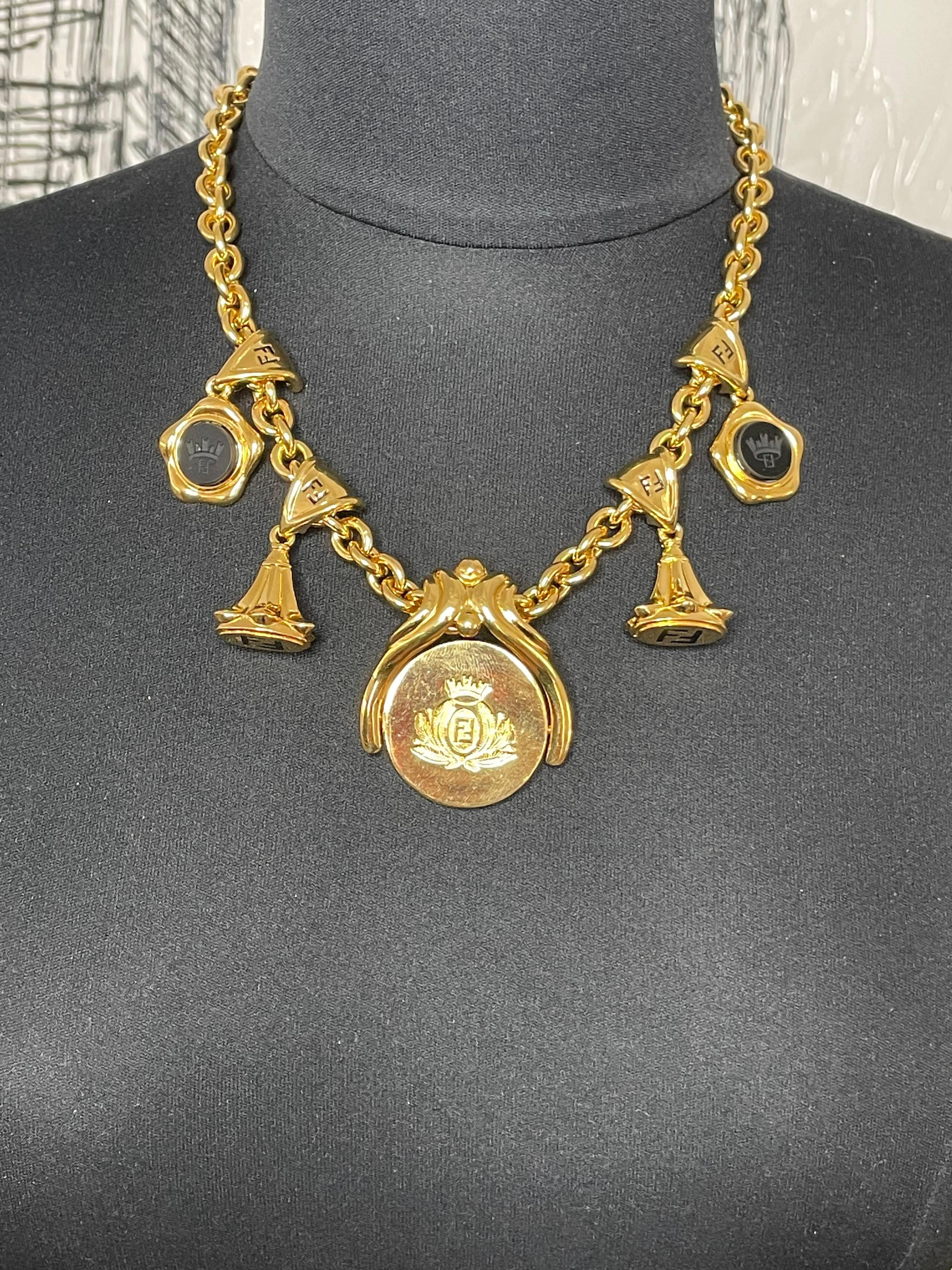 1990 necklace