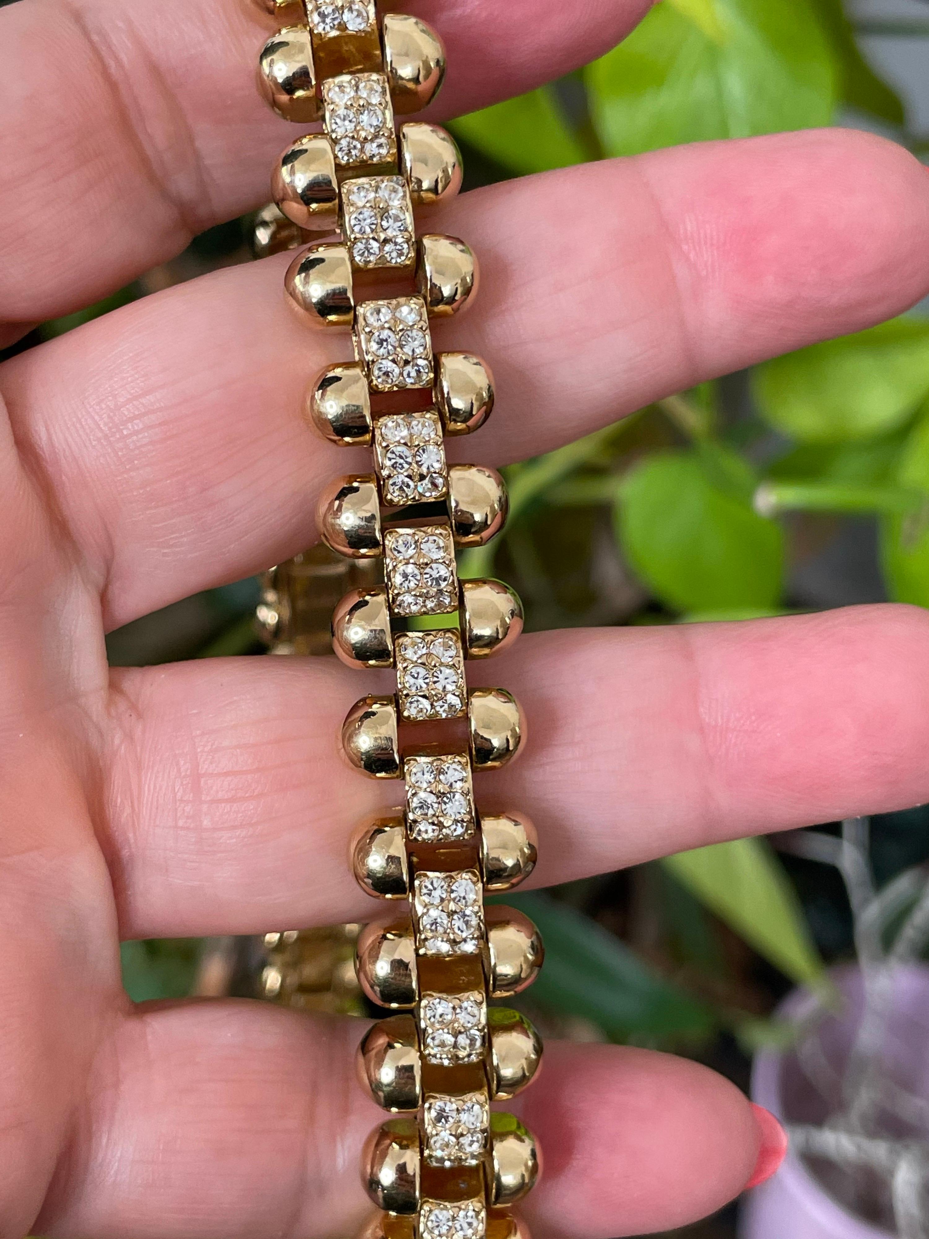 Women's Ciner Swarovski Necklace Crystal Encrusted Gold tone 1990s For Sale