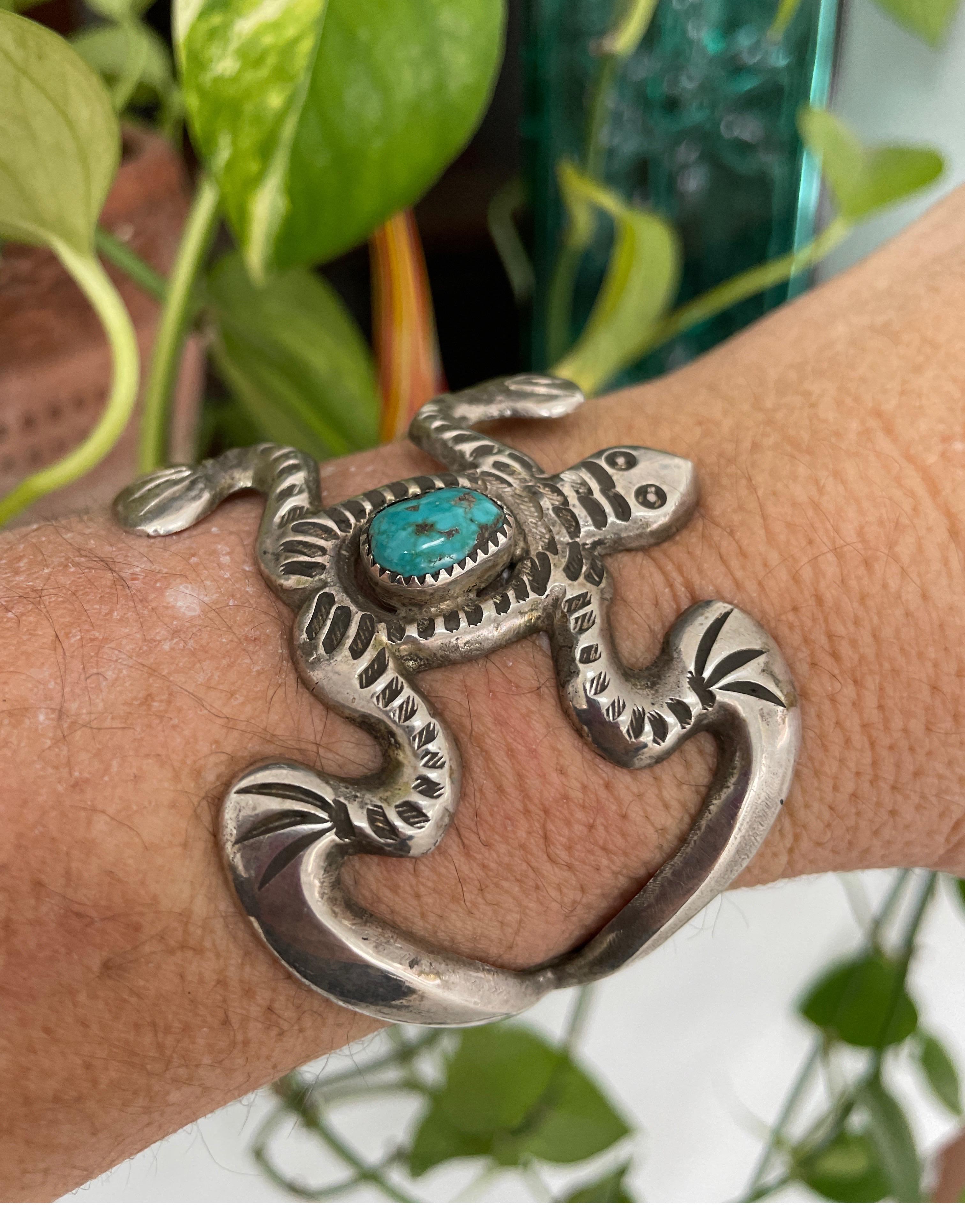  Sterling Silver Bracelet Sandcast Frog Cuff Native American Navajo   For Sale 2