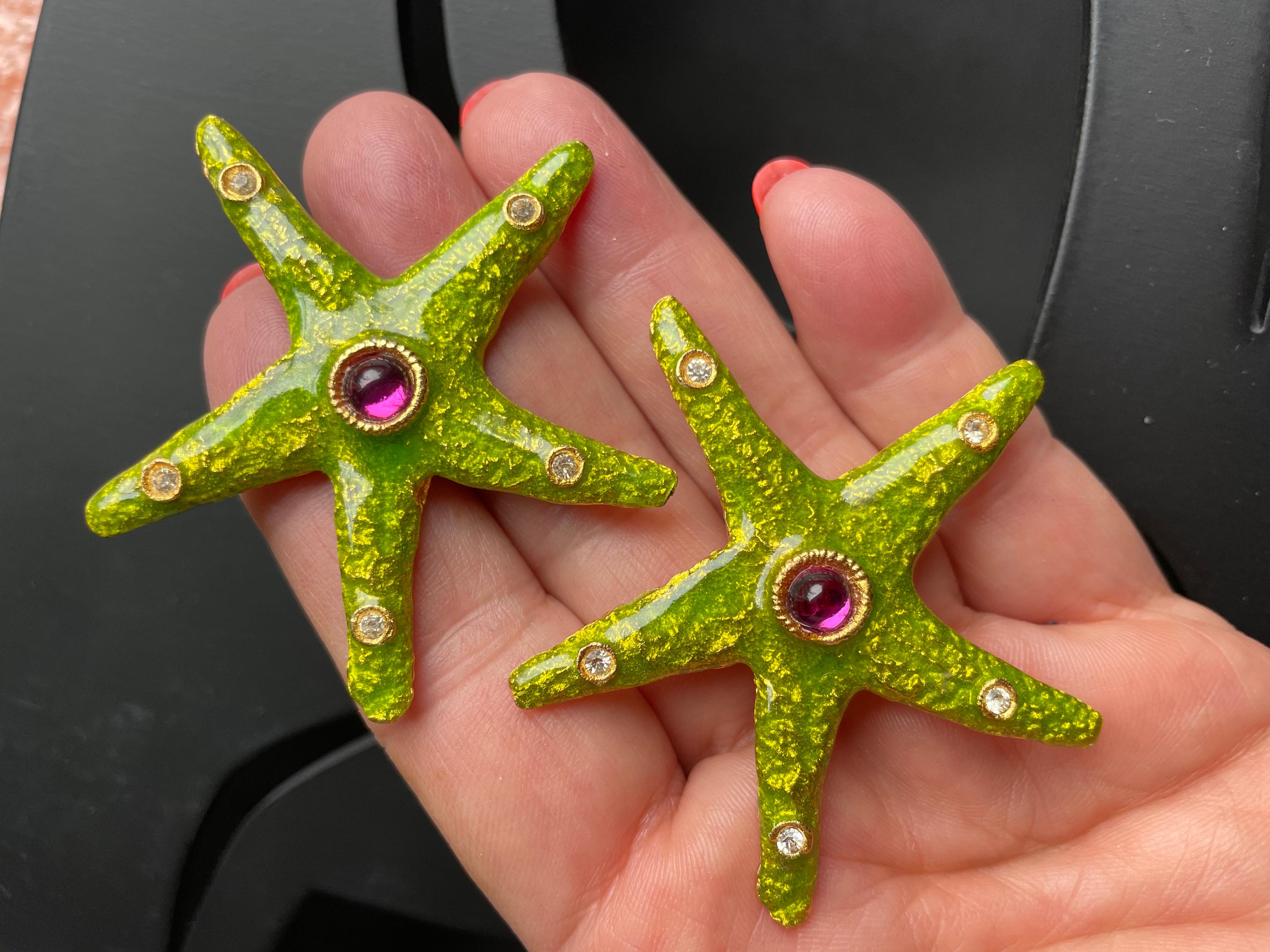 Women's Yosca Green Earrings enameled Starfish New, Never Worn - 1980s For Sale