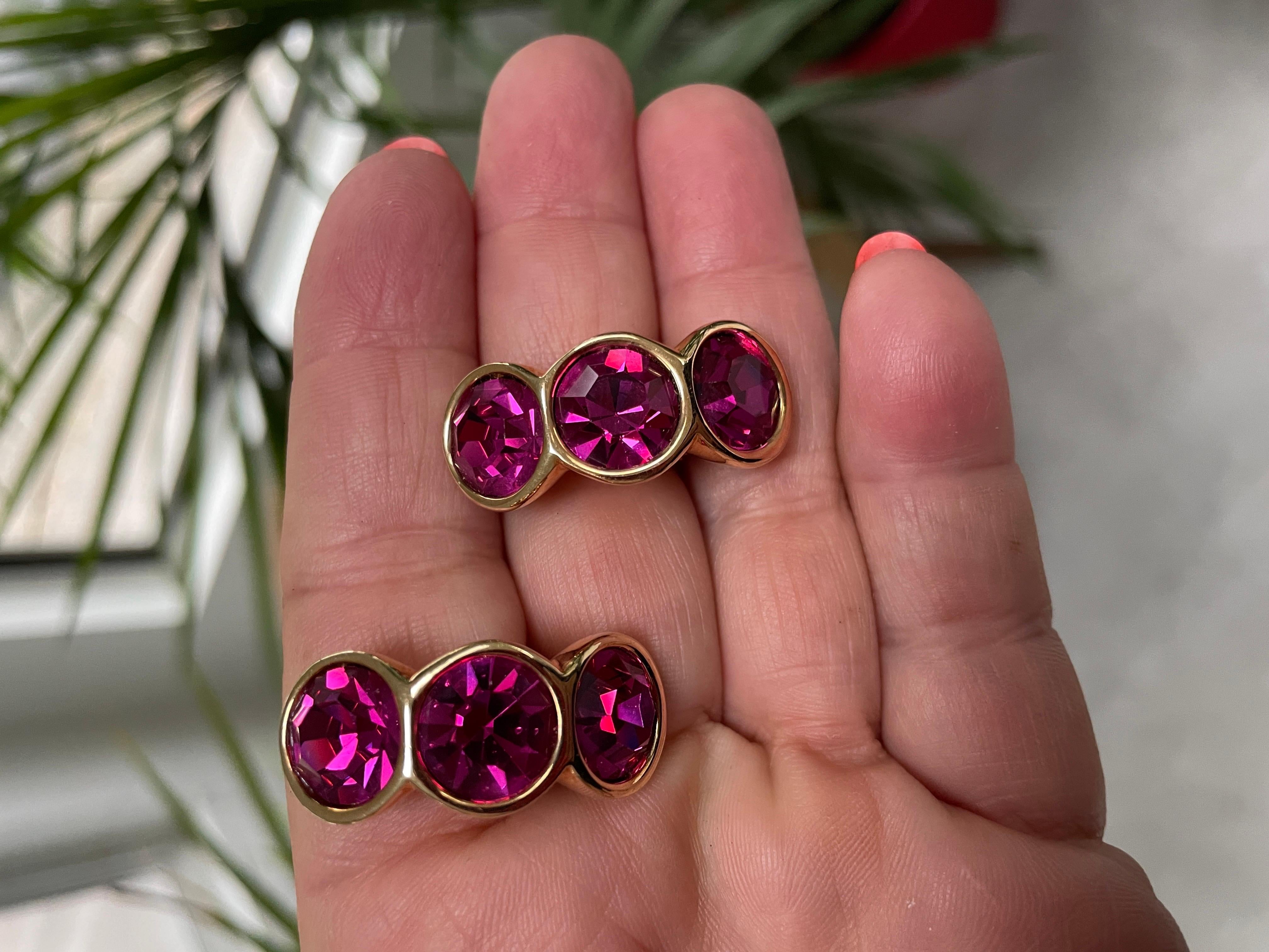 Women's SWAROVSKI Crystal Bezel Set earrings, Never Worn 1980s For Sale