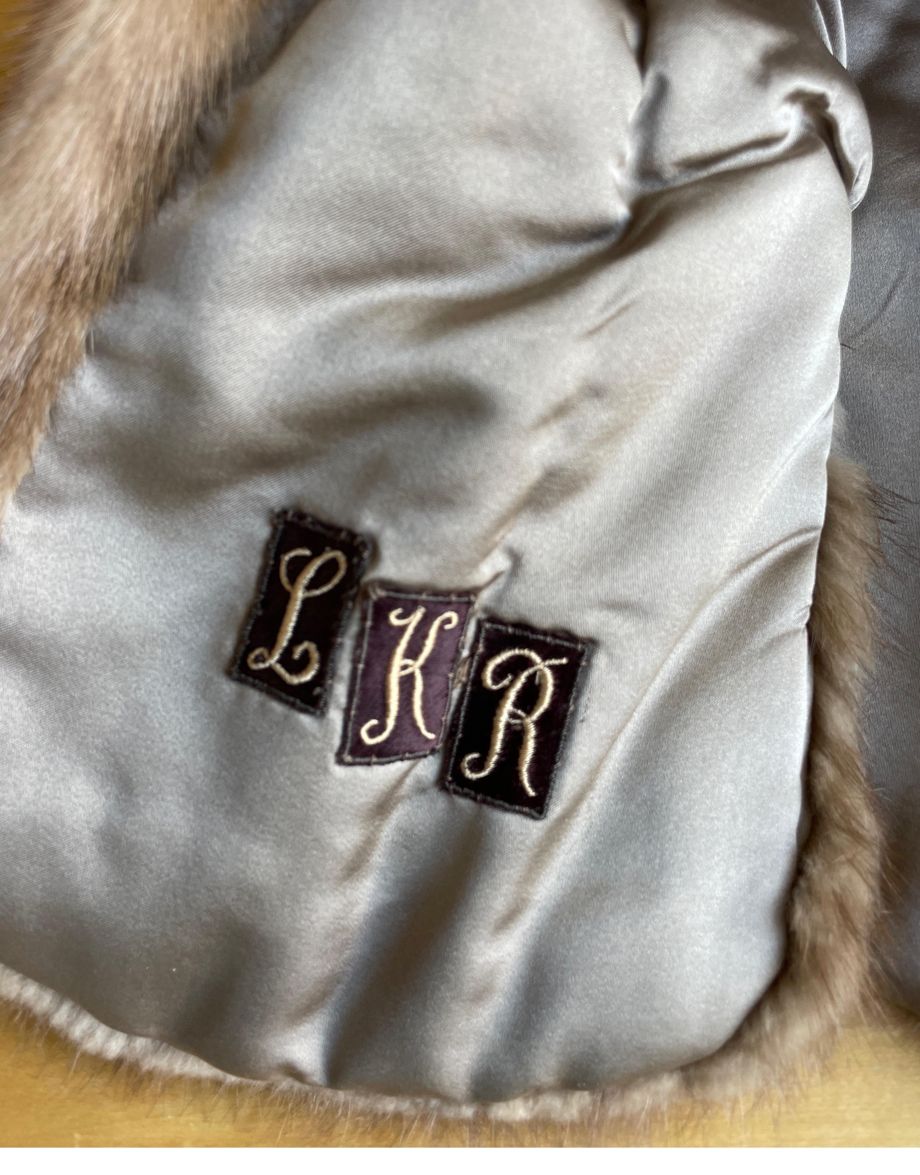  Mink Fur Shrug Stole Jacket Vintage 1960s Timeless Portrait Collar For Sale 2