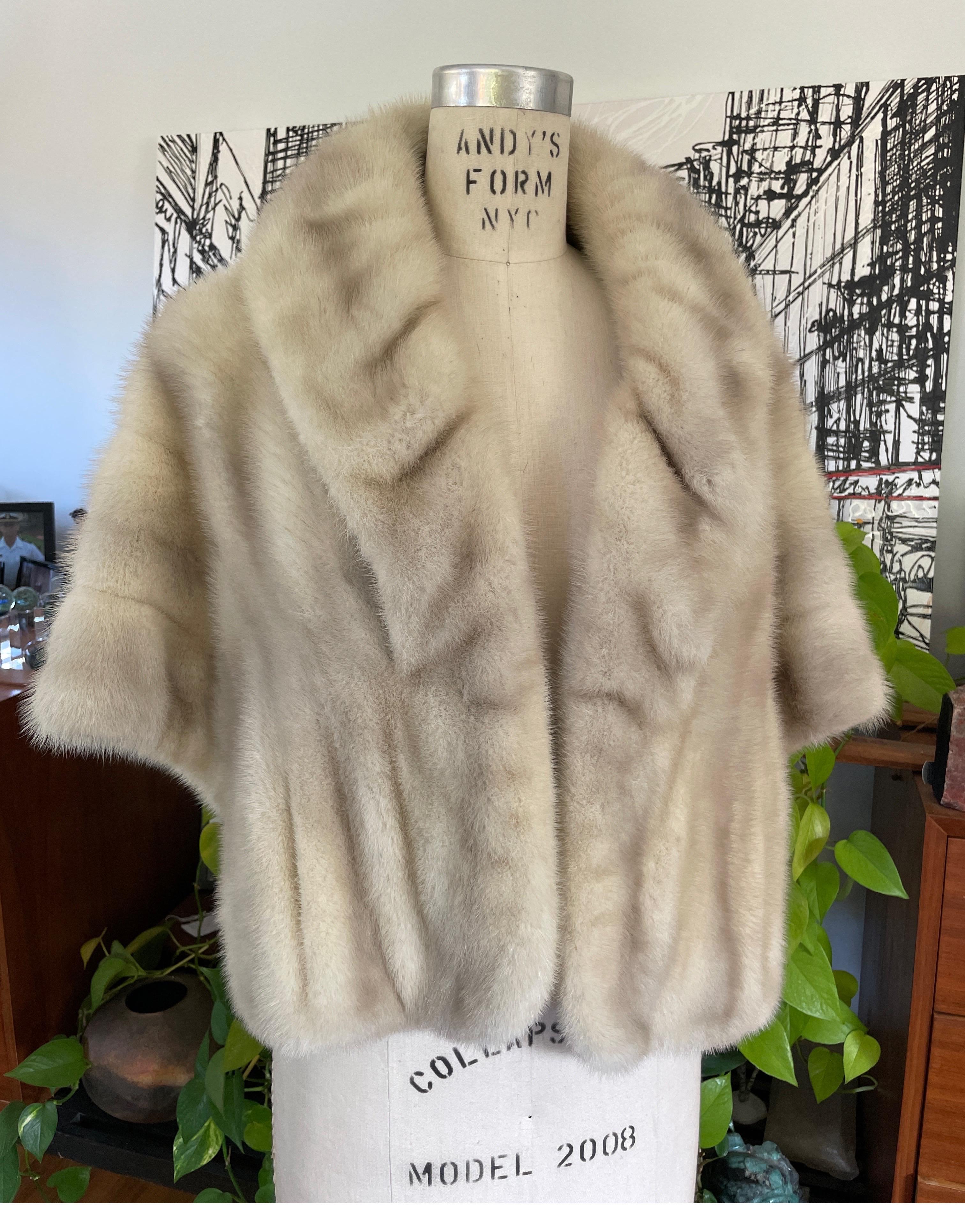 Women's Pearl Mink Fur Wrap Shrug Shawl Stole 1960s  For Sale