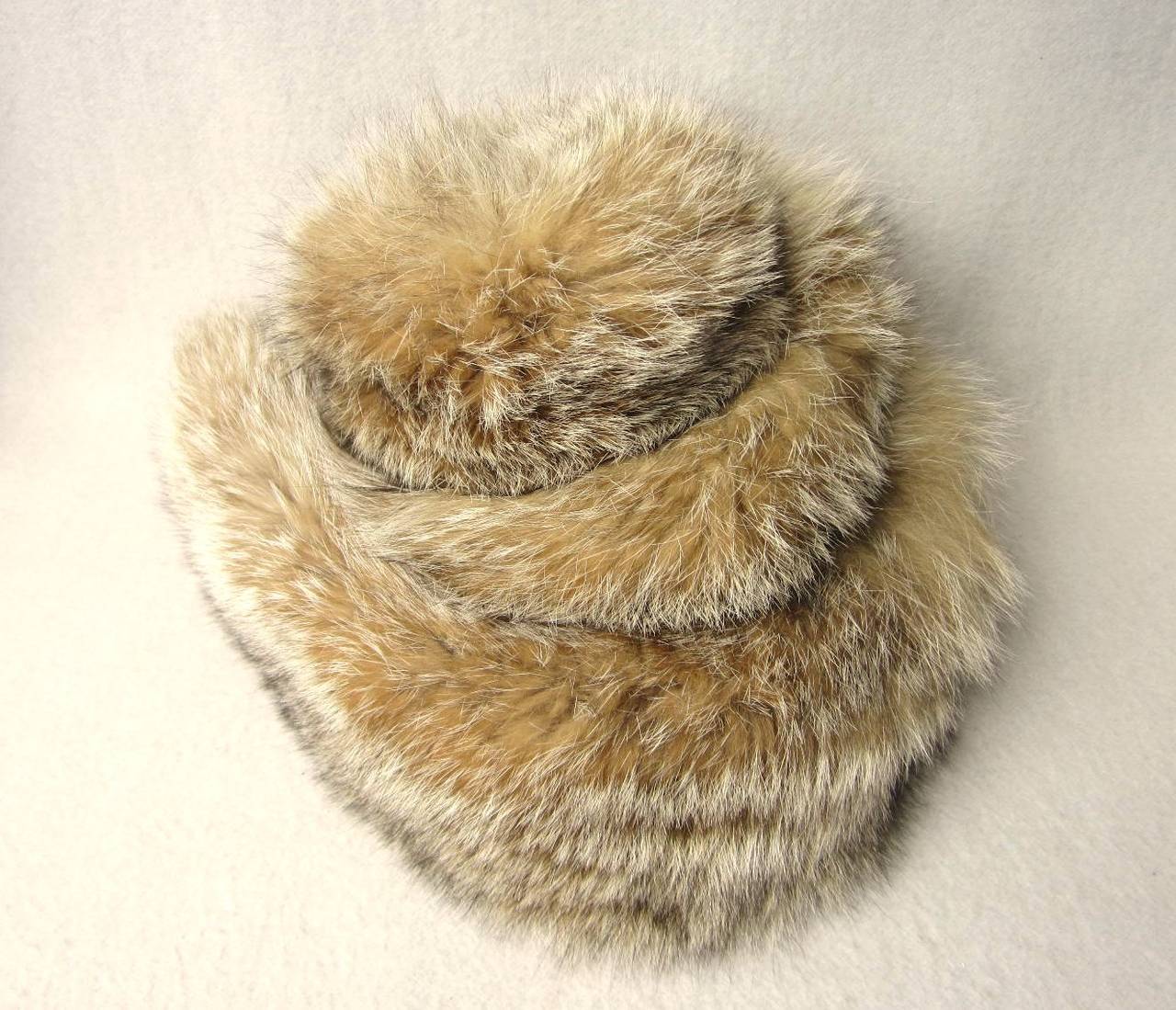 Stunning 1960's Vintage Coyote Hat / Scarf Wrap Mr. Marc In Excellent Condition In Wallkill, NY