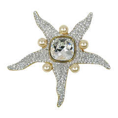 Valentino Star Fish Crystal and Pearl Brooch New Old Stock 11