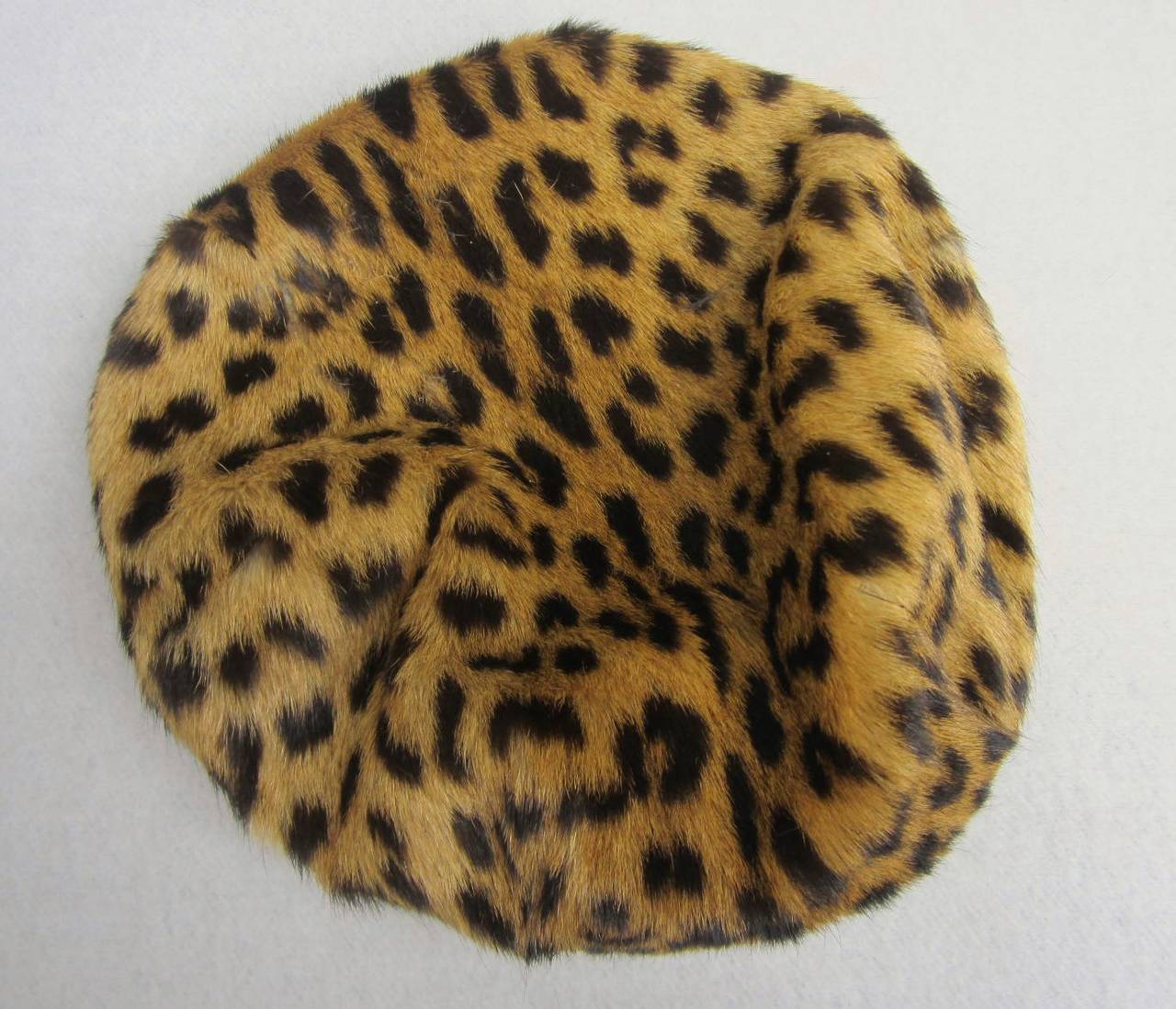 vintage leopard hat