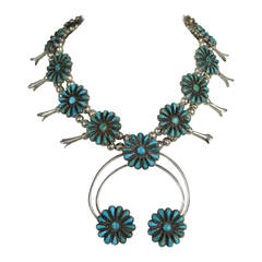 1960s Native American petite Point squash blossom Sterling Silver necklace 3