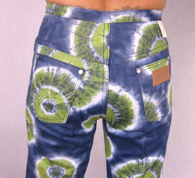 New Dead Stock Tye Dye 1960s Wrangler Jeans In New Condition In Wallkill, NY