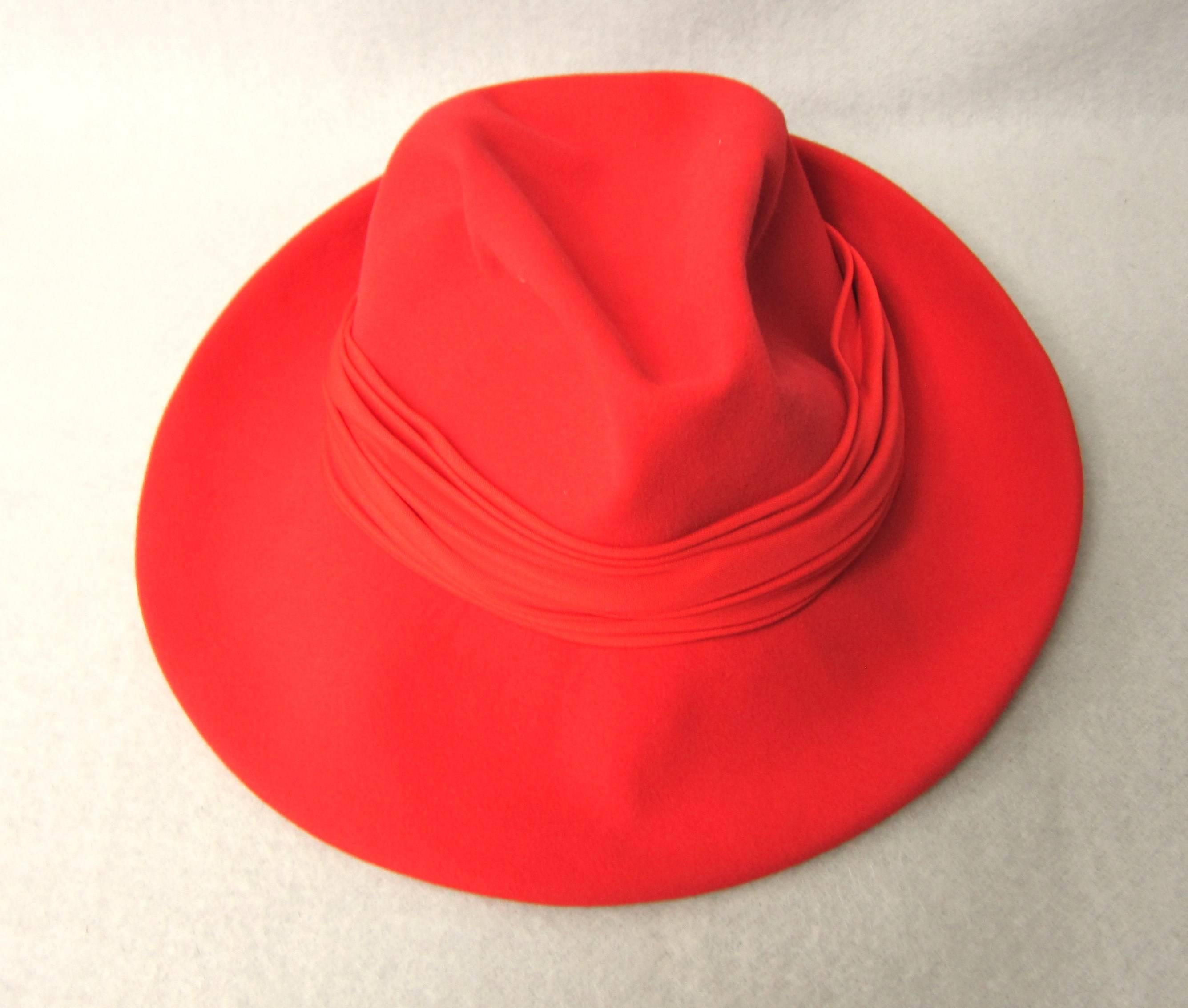 Women's Vintage 1960s Red Wool Fedora Hat 