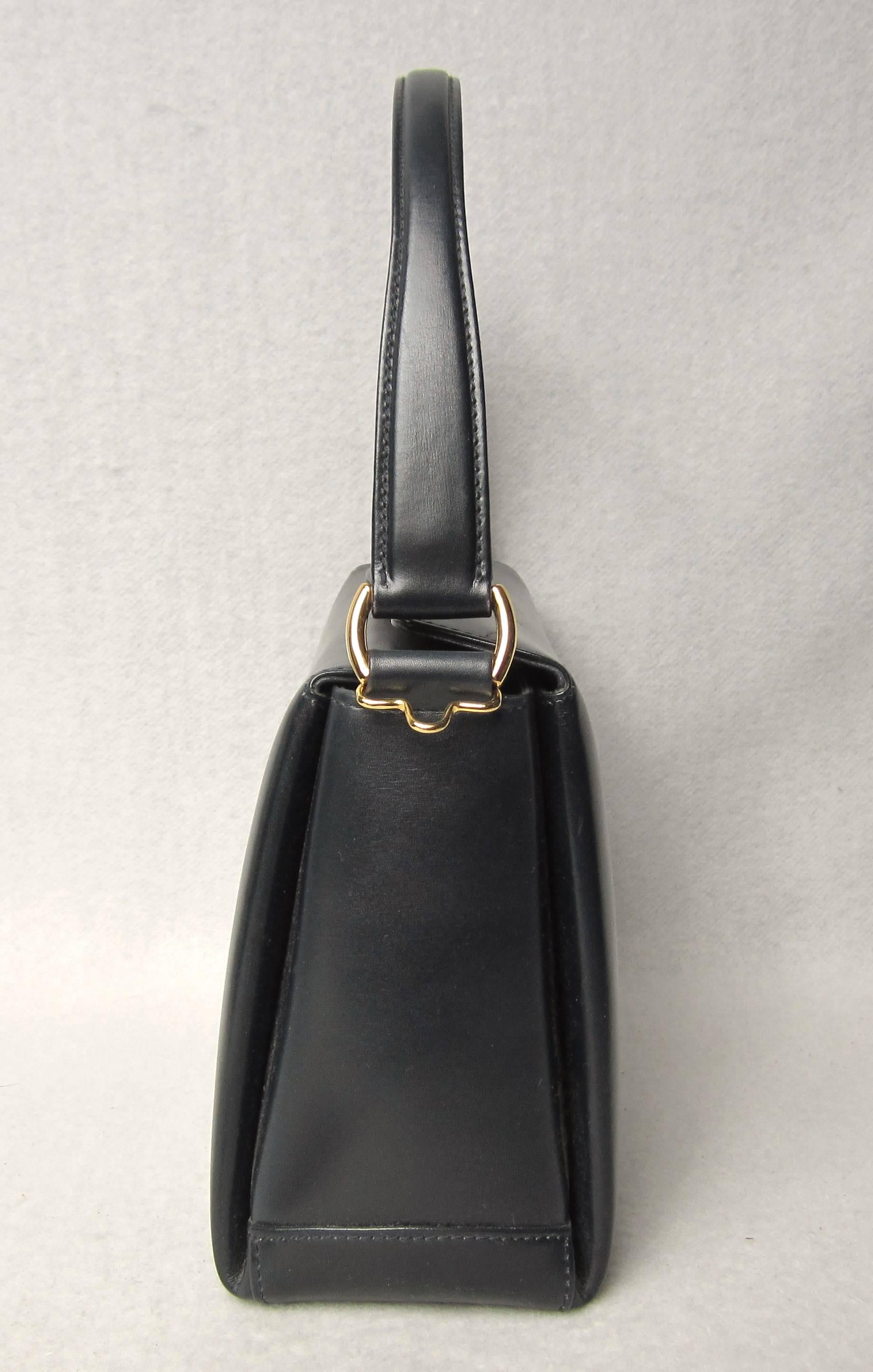 old black gucci purse