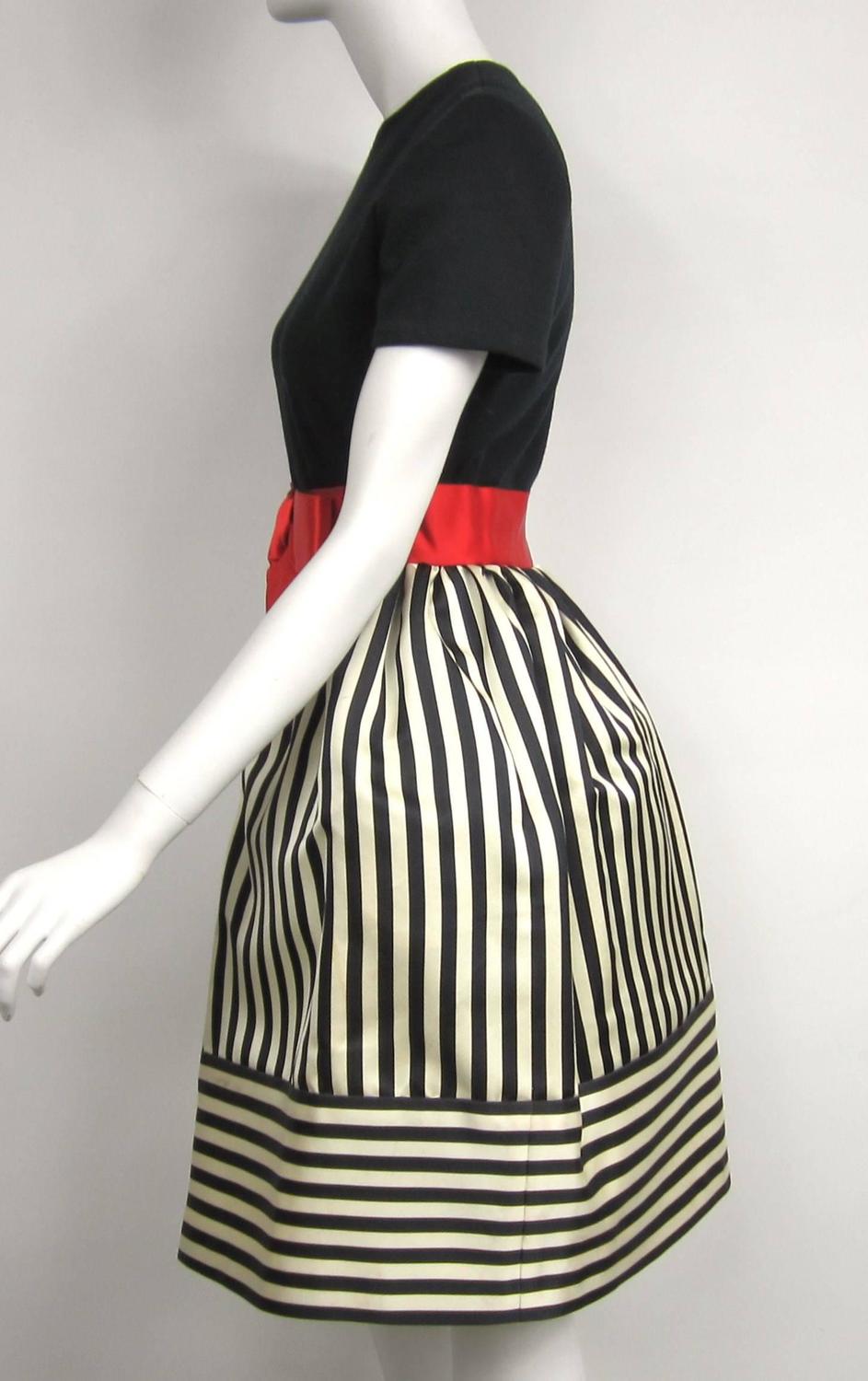Vintage 1980s Bill Blass Black and White red striped baby doll dress