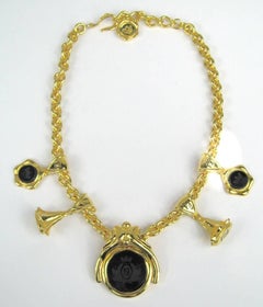 Collar Fendi Crest Negro Mate Nuevo, Nunca Usado, Años 90