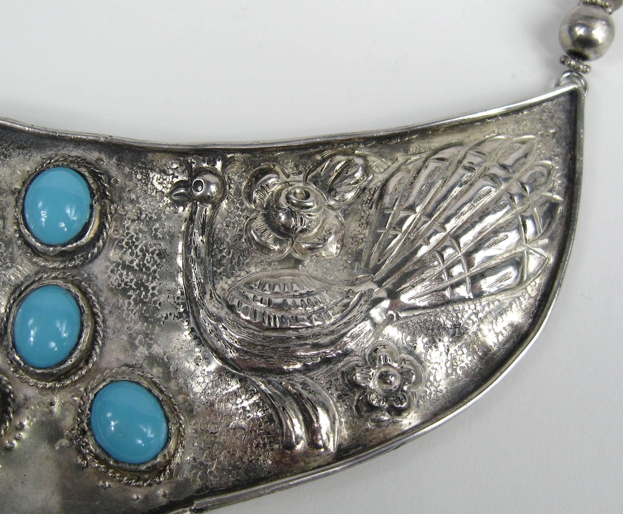 Sterling Silver Hammered Turquoise shield Necklace Hand Made 1970s In Good Condition For Sale In Wallkill, NY