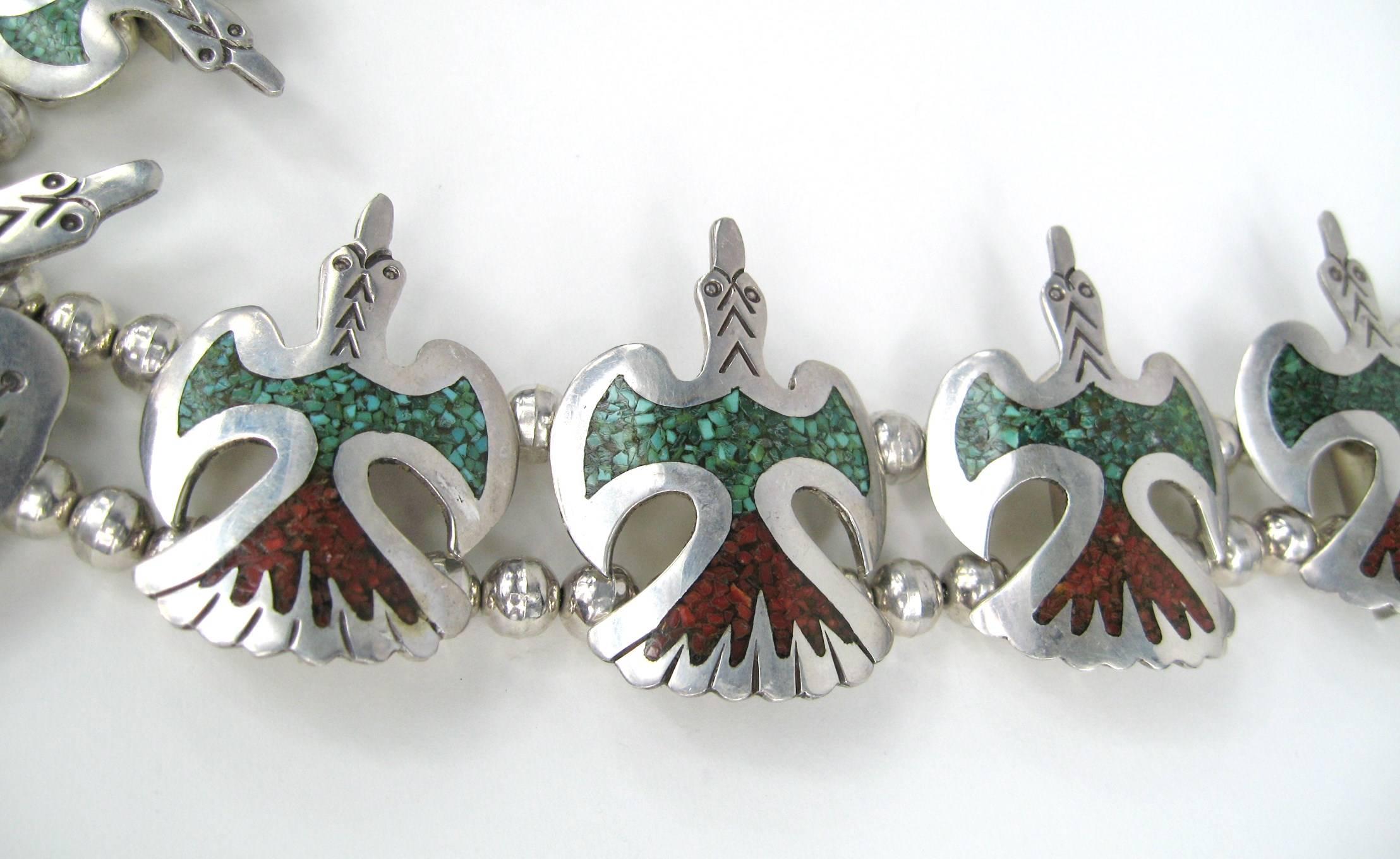 Sterlingsilber Peyote Vogel Chip Inlay Quastenblüten-Halskette Native American  für Damen oder Herren im Angebot