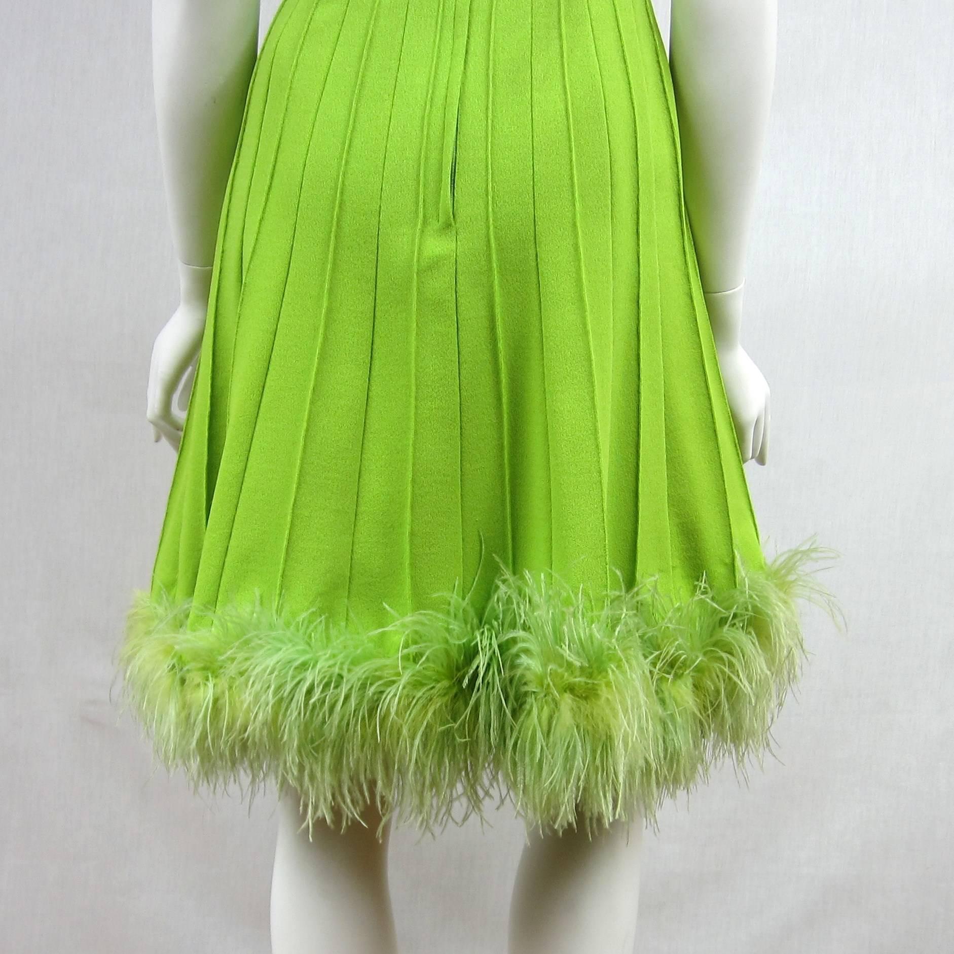  1960s Green Knit Ostrich Feather Dress Joseph Magnin In Good Condition For Sale In Wallkill, NY