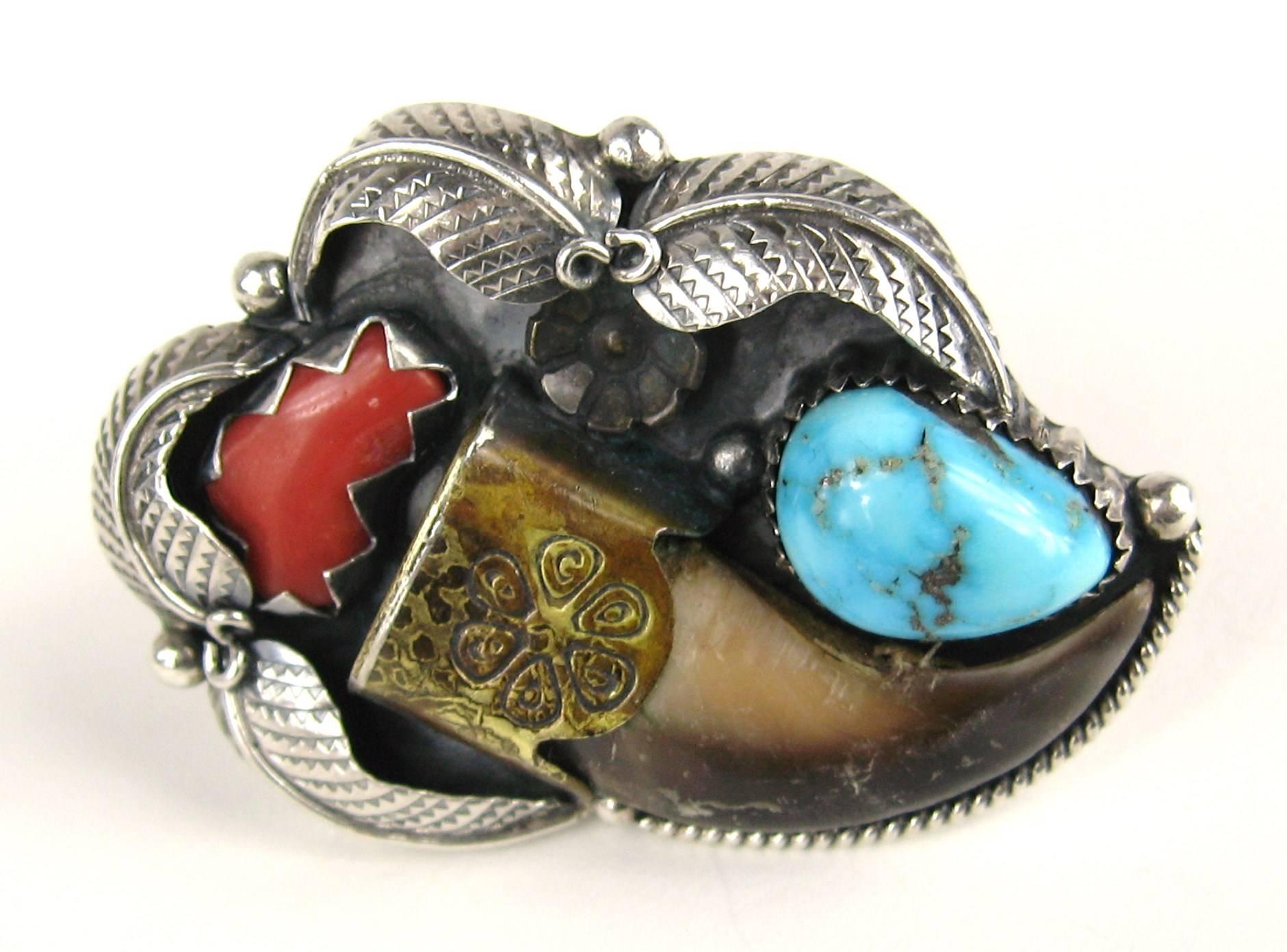 Early Sterling silver Navajo Bear Claw ring Coral & Turquoise stones set.  ring Size 9 Measuring 2.14  top to bottom x 1.47  wide. This is out of a massive collection of Contemporary Fashion as well as  Hopi, Zuni, Navajo, Southwestern, sterling