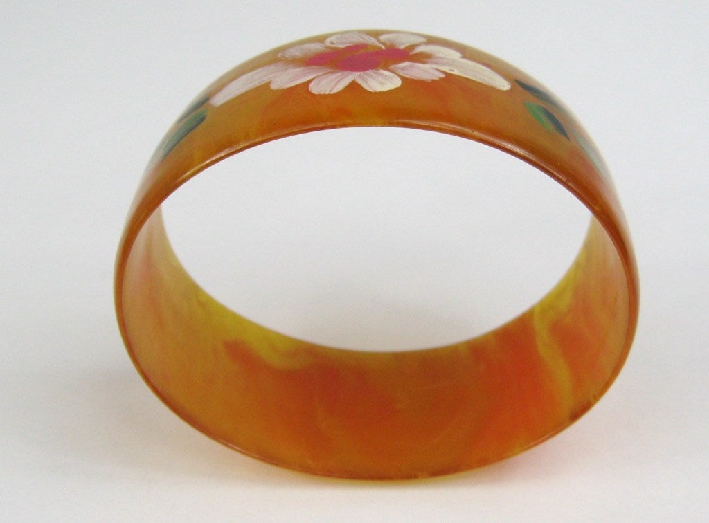  Bakelite Bangle Floral Bracelet 1930's  For Sale 1