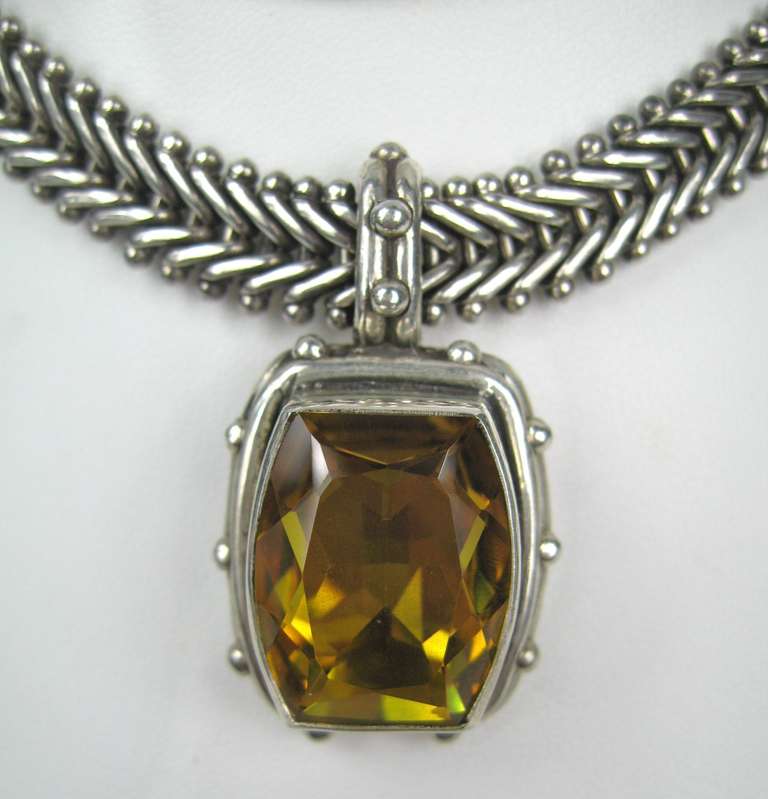 Taglio smeraldo Stephen Dweck Collana in argento sterling anni '90 in vendita