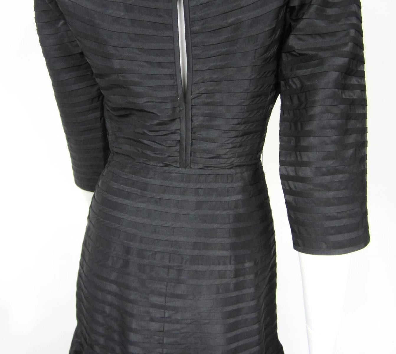 Black fishtail Dress 1950s Vintage Ben Reig  In Good Condition For Sale In Wallkill, NY