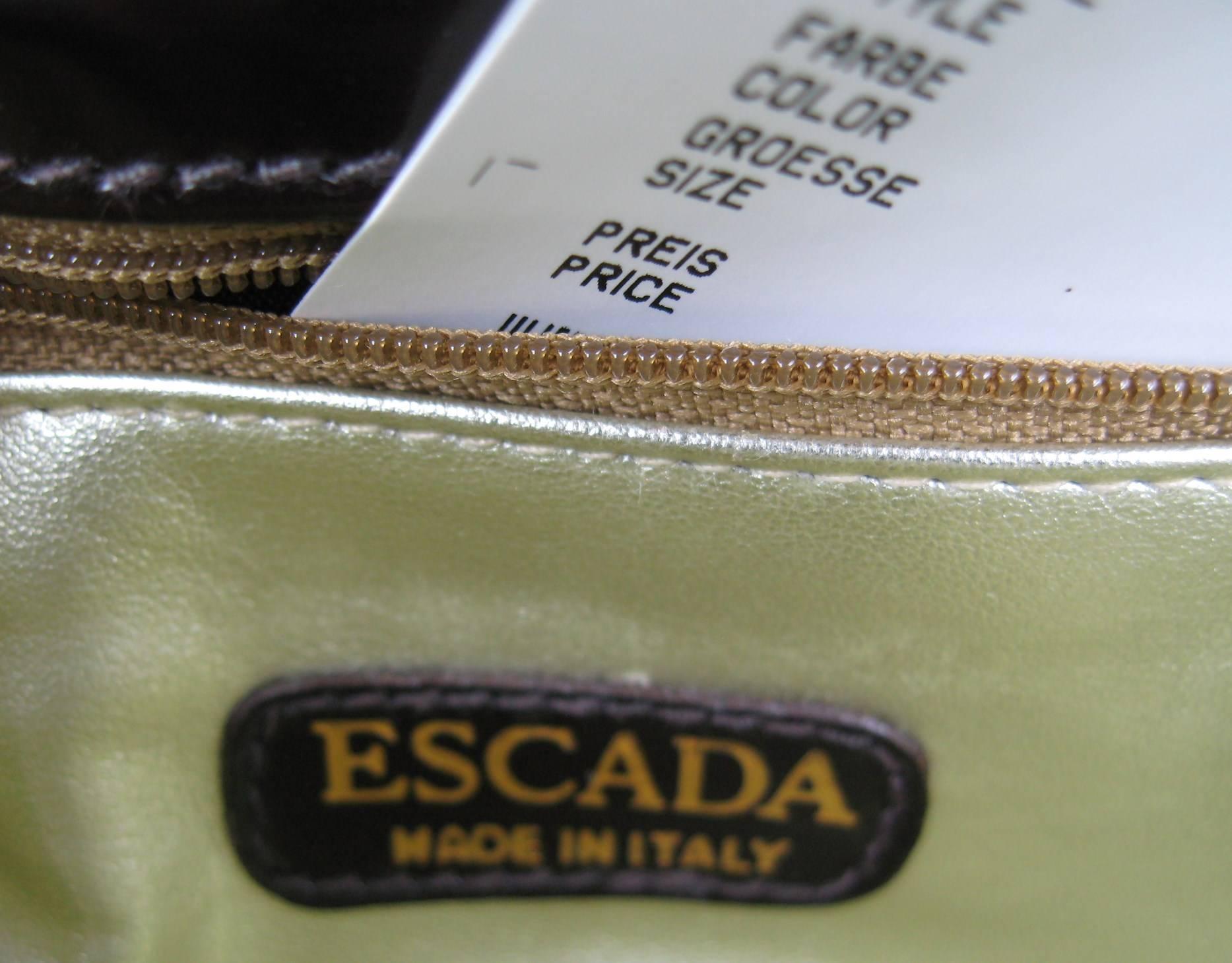 1990s Brown Leather Ribbed Escada Kelly Hand Bag Never Worn For Sale 1