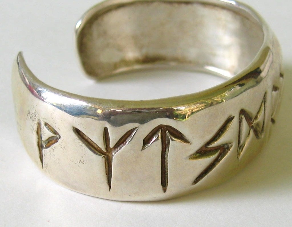1990 Robert Lee Morris Bracciale in argento sterling RLM Geroglifici Nuovo In condizioni ottime in vendita a Wallkill, NY