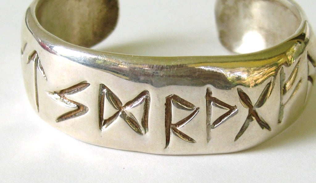 Women's or Men's 1990s Robert Lee Morris Sterling Silver RLM Hieroglyphics Cuff Bracelet New  For Sale