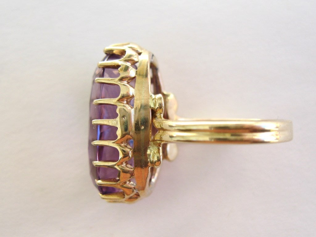 Antique 14kt Gold Oval 7.5 Carat Amethyst Basket Claw Set In Excellent Condition For Sale In Wallkill, NY