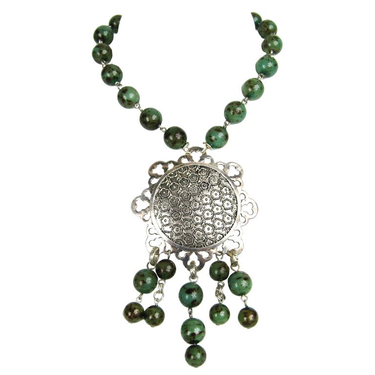 Dominique Aurientis Lange Glasperlen-Silber-Halskette 1980er Jahre NEU, nie getragen im Angebot
