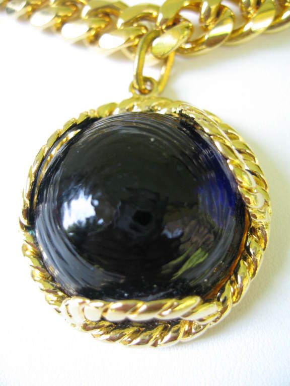 NO Dominique Aurientis Collana in vetro colato gripoix tono oro anni '80 in vendita 1