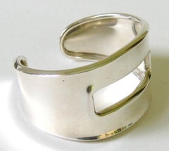 1990s Modernist Robert Lee Morris RLM Sterling Silver Cuff Bracelet Never worn