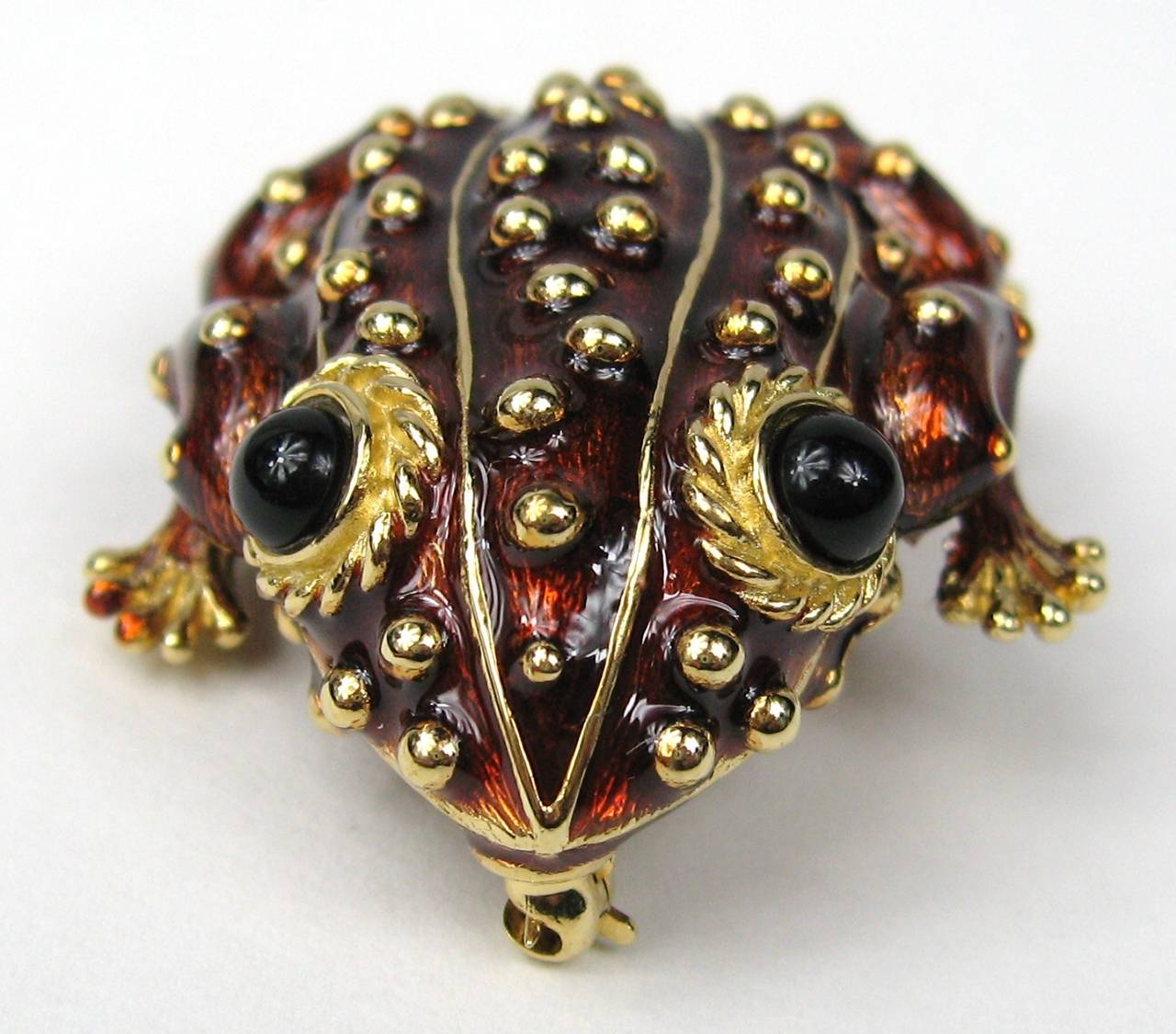 Stunning Brown Ciner Enamel Brooch with Black crystal eyes. Measures 1.69 in x 1.40 in.  Great Holiday Gift or just because! This is out of a massive collection of Hopi, Zuni, Navajo, Southwestern, sterling silver, (costume jewelry that was not