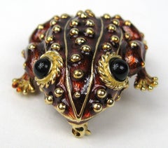 Ciner Swarovski crystal Frog Brooch Pin 1980s