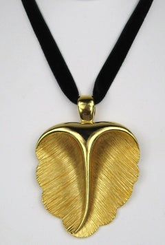 Collar Hoja de Oro Escada Años 80, Nuevo Nunca Usado