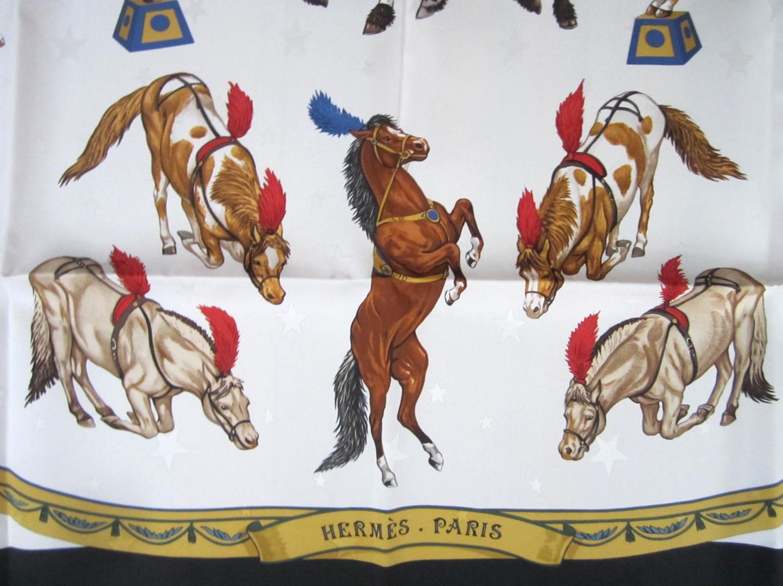 Hermes Silk Scarf EN PISTE Horses Robert Dallet 1990s New, Never Worn  In New Condition In Wallkill, NY