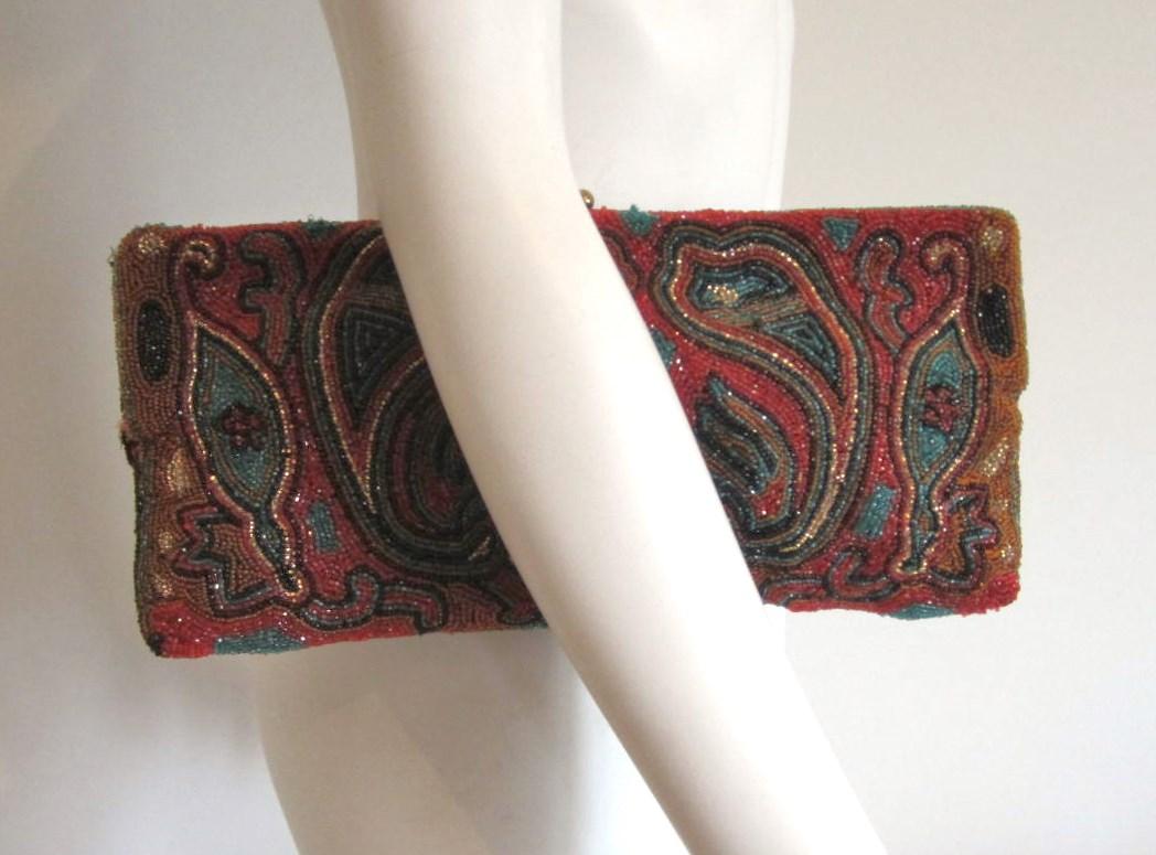 Rich Jeweled Tone Walborg Beaded Clutch Purse 1940s Vintage In Good Condition In Wallkill, NY